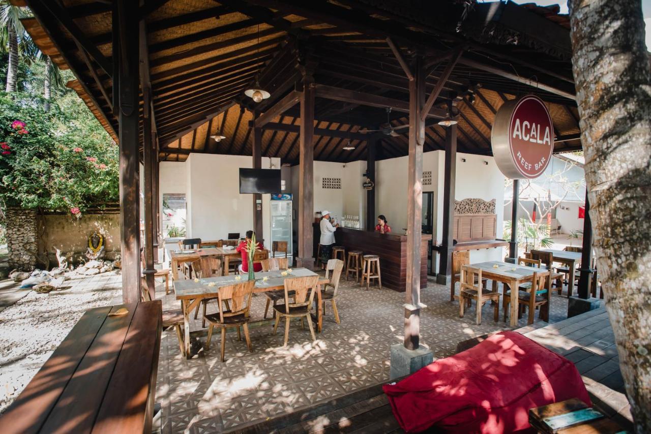 Acala Hostel & Reef Bar Toyapakeh Exteriör bild